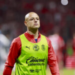 "El regreso del crack: 'Chicharito' Hernández evalúa opciones para su próximo destino en la liga mexicana"