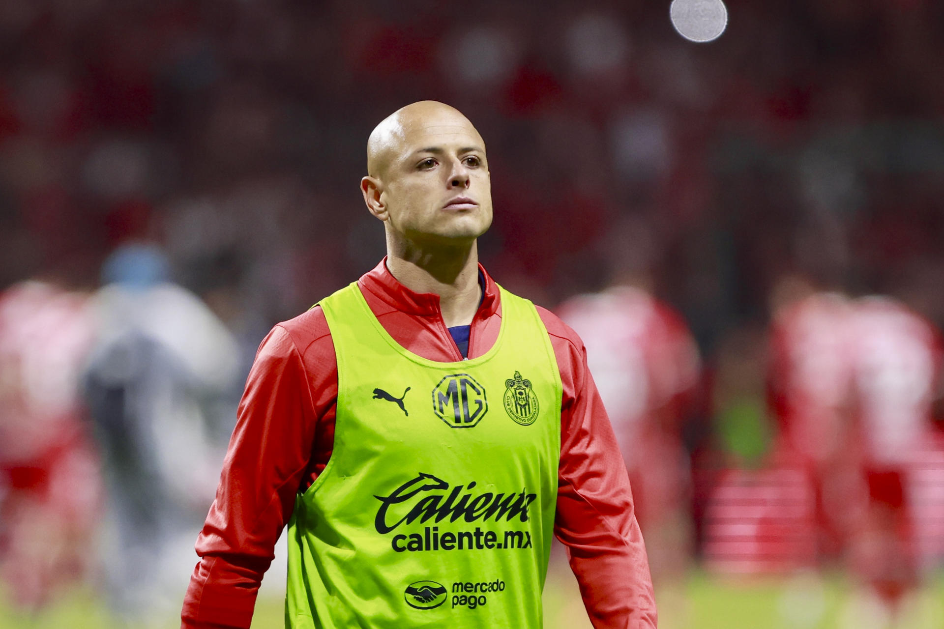 "El regreso del crack: 'Chicharito' Hernández evalúa opciones para su próximo destino en la liga mexicana"