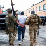 "Inmersión en la crisis migratoria: EE.UU. registra un día negro en Minnesota con más de 1.000 detenciones y una víctima mortal"