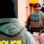 EE.UU. Despliega Fuerza de Represalia en Minnesota: Cientos de Agentes Federales Llegan para Estabilizar la Situación en el Estado Embretado por la Muerte de una Ciudadana Estadounidense