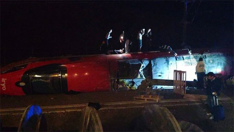 Tragedia en Vía Pública: El desastre Ferroviario deja un Balance Lamentable, con 21 Víctimas Fatales y Una Comunidad Enlutada