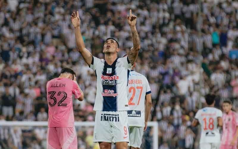 "El Grito de la Ciudad: Alianza Lima Vuela Alto y Deja Sin Palabra al Fútbol Internacional"