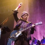 Regalo de Neil Young a Groenlandia: acceso gratuito a todo su catálogo musical