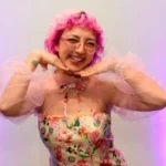 "Frida Araujo, estrella juvenil mexicana, anuncia su participación en la nueva temporada del popular programa de entretenimiento LOL"