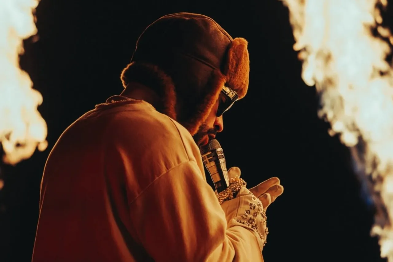 "El Rey del Reggaeton arroja una sombra sobre la identidad cultural: Bad Bunny provoca indignación en Perú al confundir su geografía con Chile"