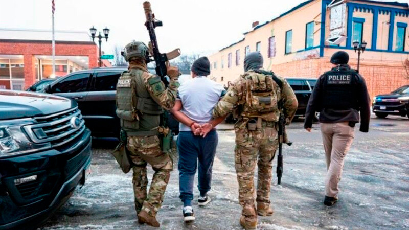 "Zar de la frontera" de Trump retira a 700 agentes de Minneapolis