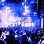 "El Palacio de los Deportes se desata en una explosión de energía, mientras Patrick Miller reafirma su legado en la historia del deporte"