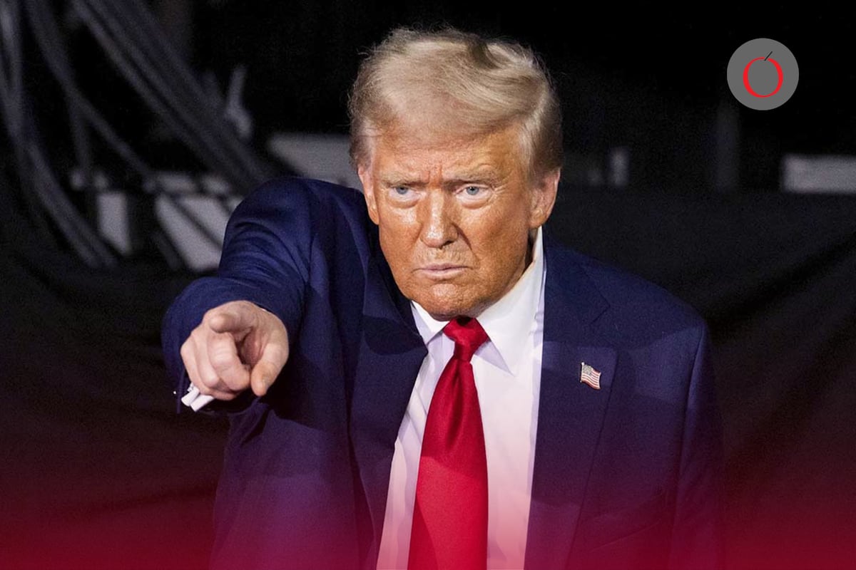 Donald Trump asegura que Barack Obama reveló información clasificada sobre los extraterrestres